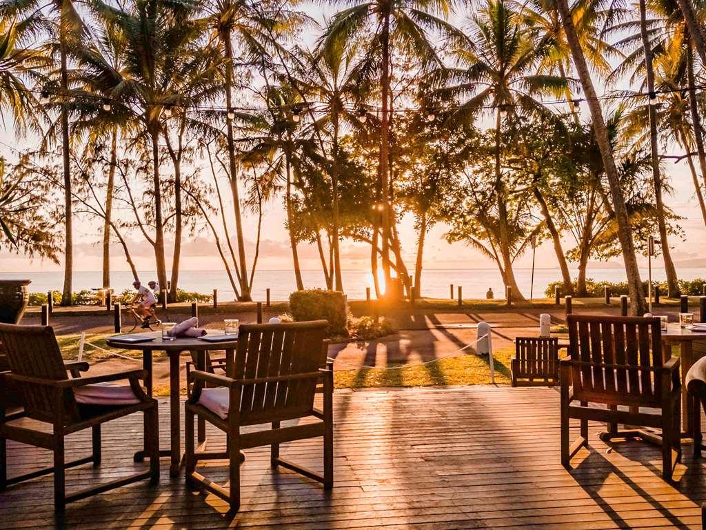 فندق The Reef House Adults Retreat بالم كوف المطعم الصورة